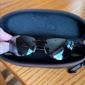 Maui Jim Sleek Black Rimless Sunglasses with Case